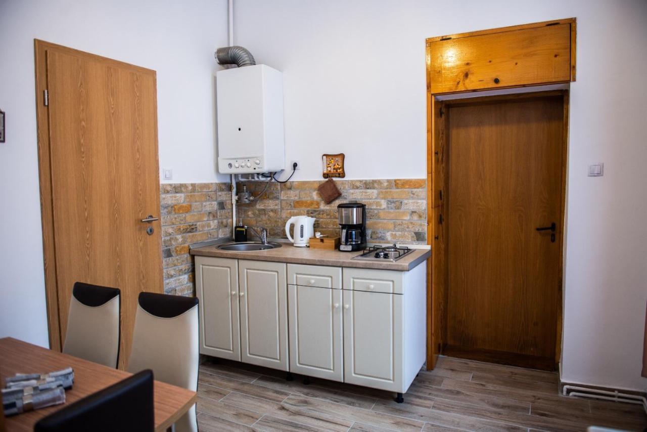 Troll'S House Apartment Сибиу Екстериор снимка