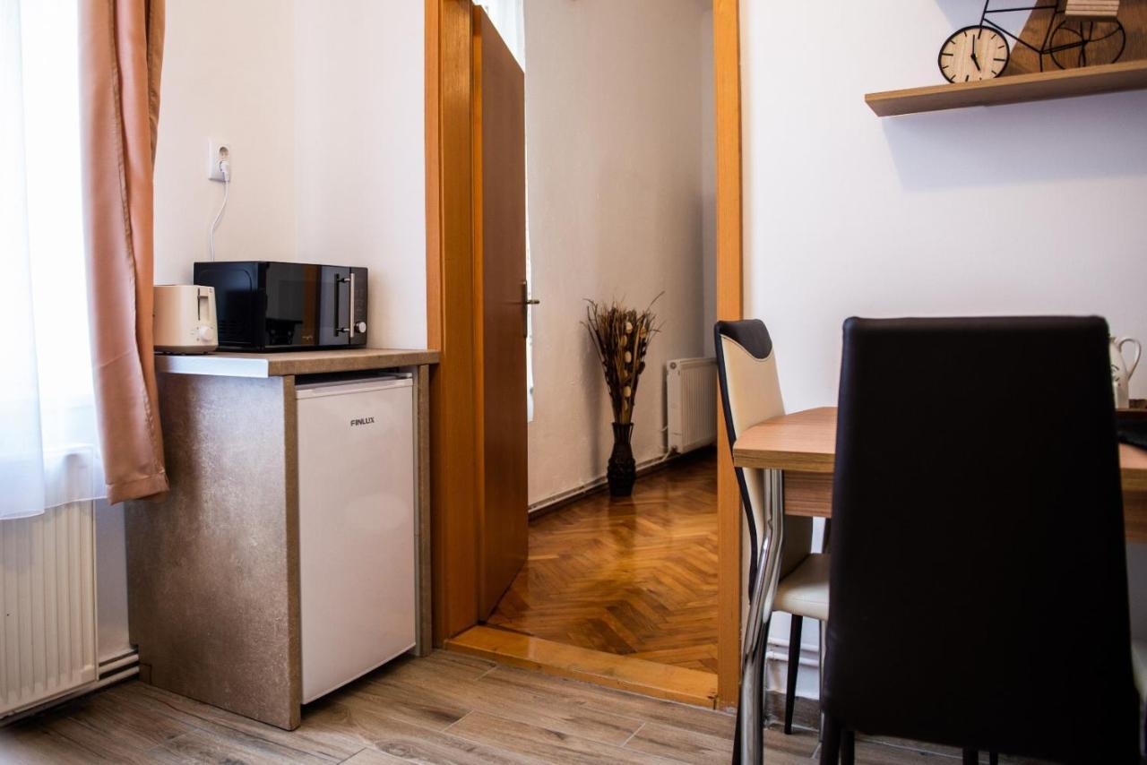 Troll'S House Apartment Сибиу Екстериор снимка