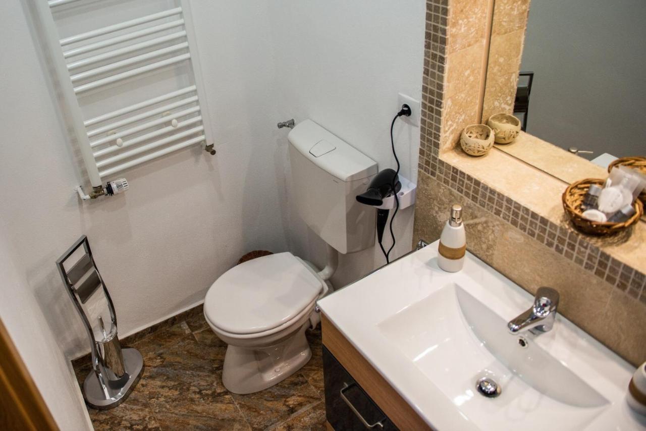 Troll'S House Apartment Сибиу Екстериор снимка